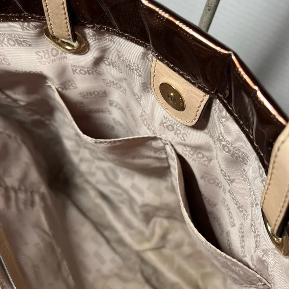 Michael Kors Jet Set Logo Metallic Tote